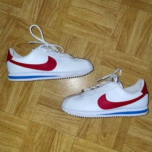 Nike Cortez size 6Y